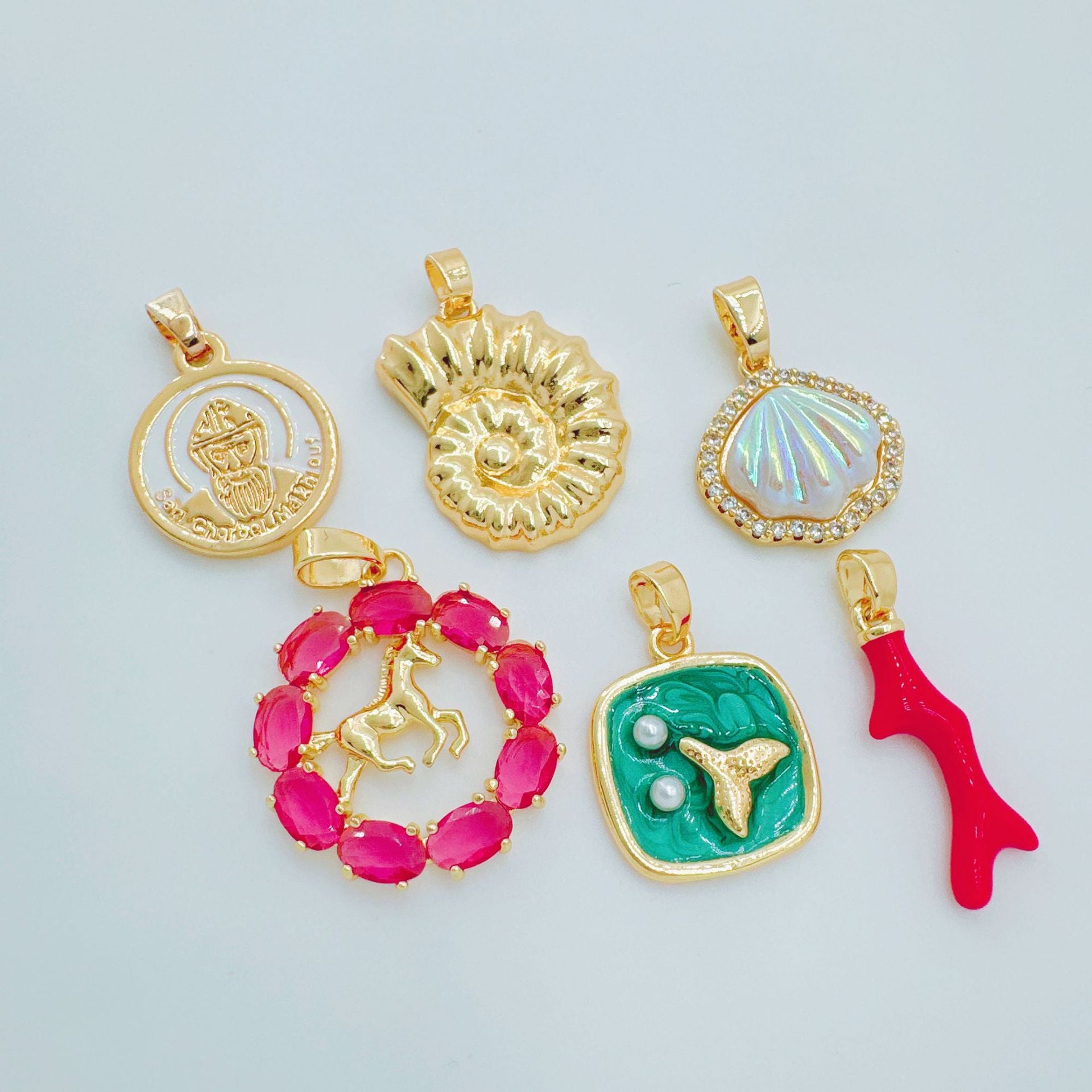 Wholesale Ocean Marine Pendant Necklace Gold Plated Copper Zircon Seashell Mermaid Tail Jewelry Accessory