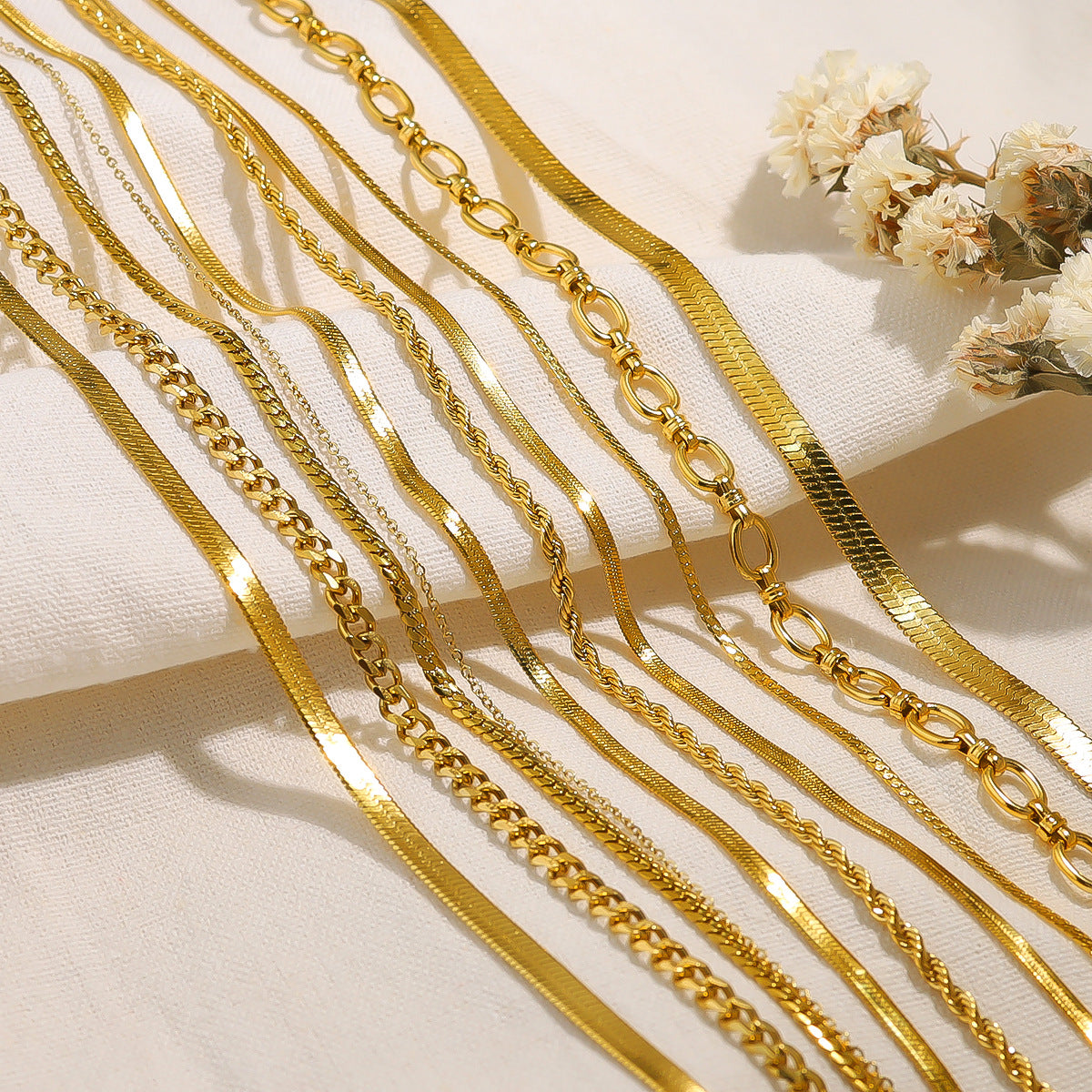 Wholesale Titanium Steel 18K Gold Plated Blade Chain Flat Snake Chain  Necklace