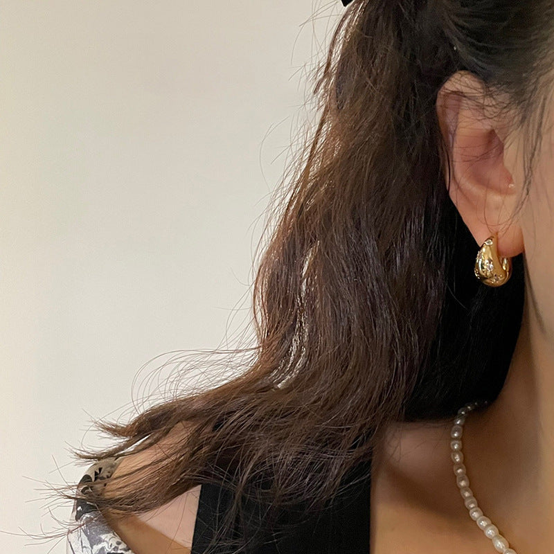 Wholesale Geometric Zircon Earrings for Women - Fashionable Metal Studs,  Boutique Resale