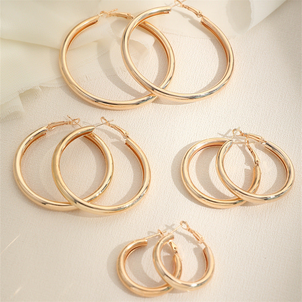 Wholesale exaggerated  metal hoop earrings