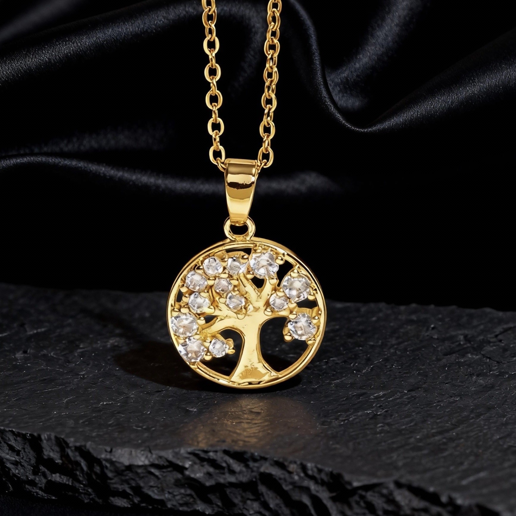 Wholesale Copper Tree Of Life Hollow Pendant Necklace For Women Chic Collarbone Chain Stylish Jewelry Accessory For Gift And Resale