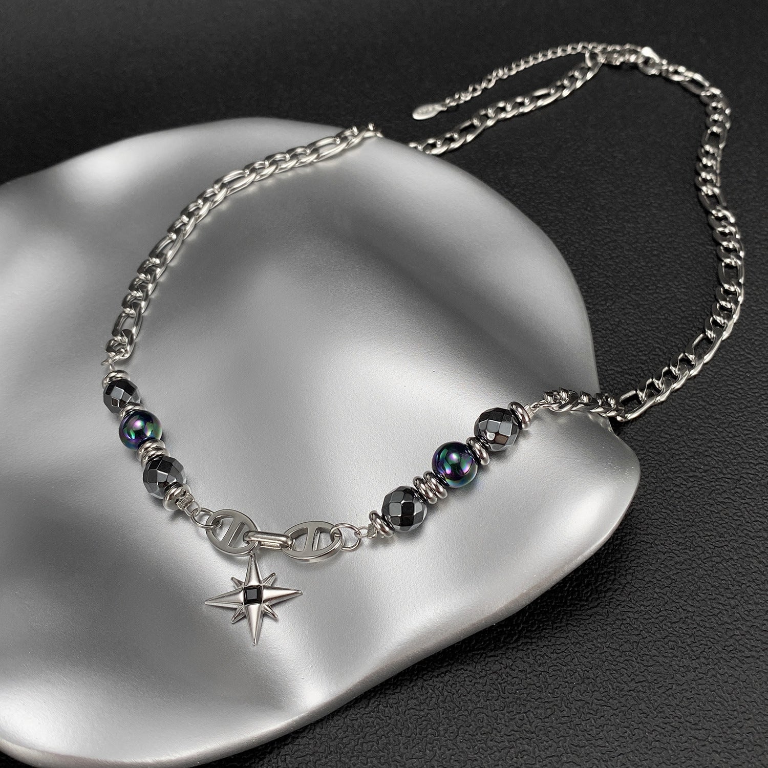 Wholesale  titanium steel eight mans star necklace