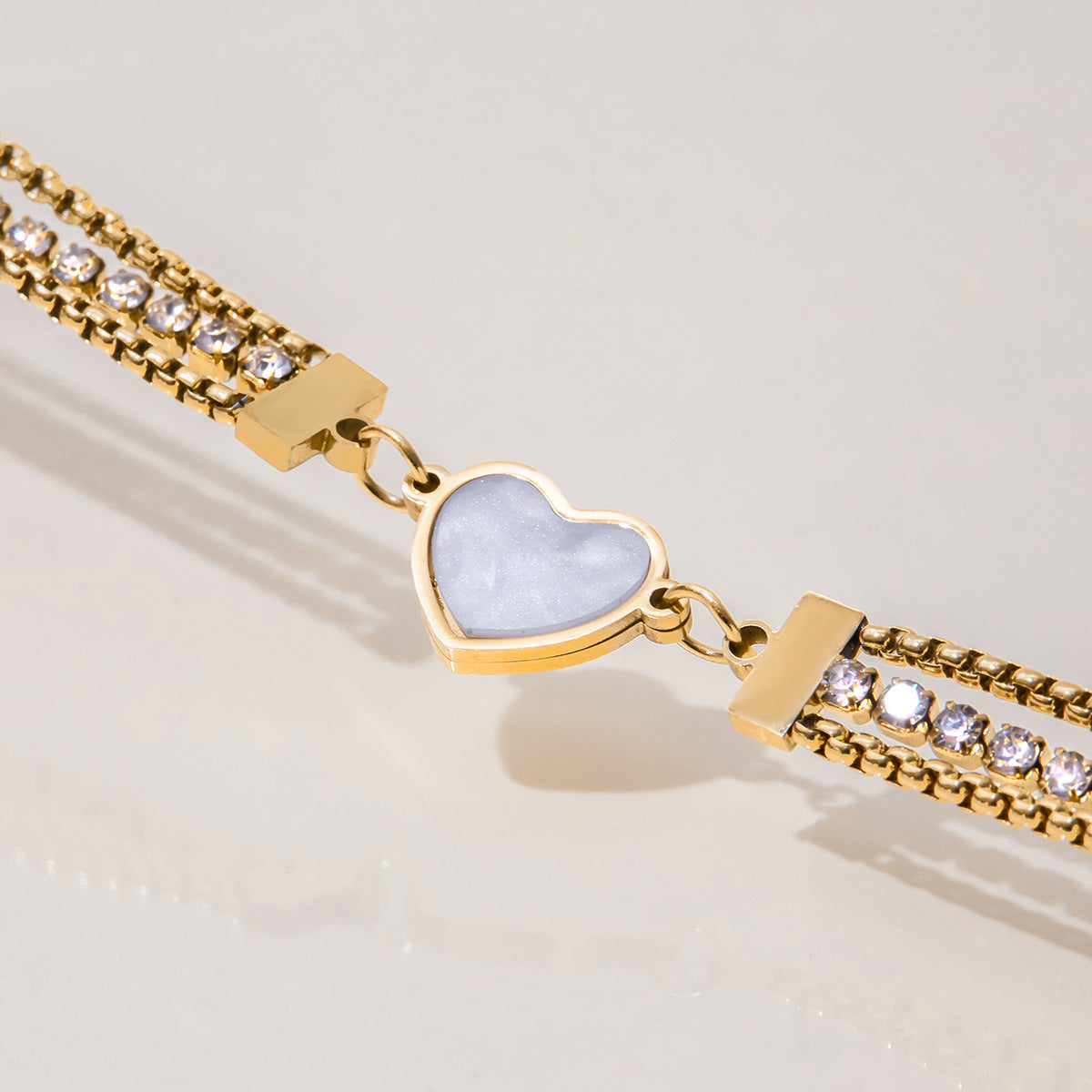 Wholesale 18K Gold Stainless Steel Shell-Shaped Heart with White Zircon Three-Layer Chain Bracelet