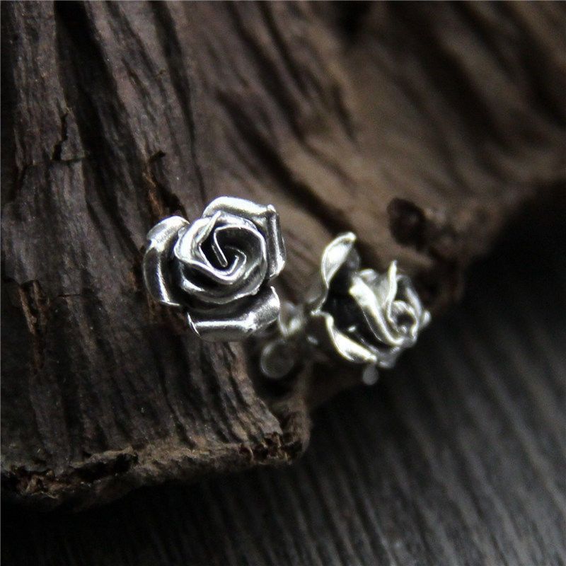 Wholesale  retro personality rose earrings