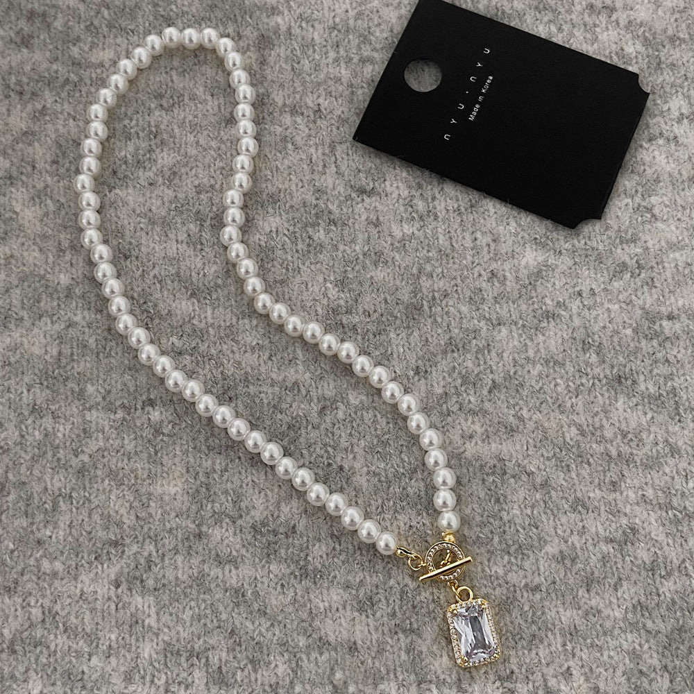 Wholesale  pearl necklace jewelry  light luxury light luxury niche design necklace