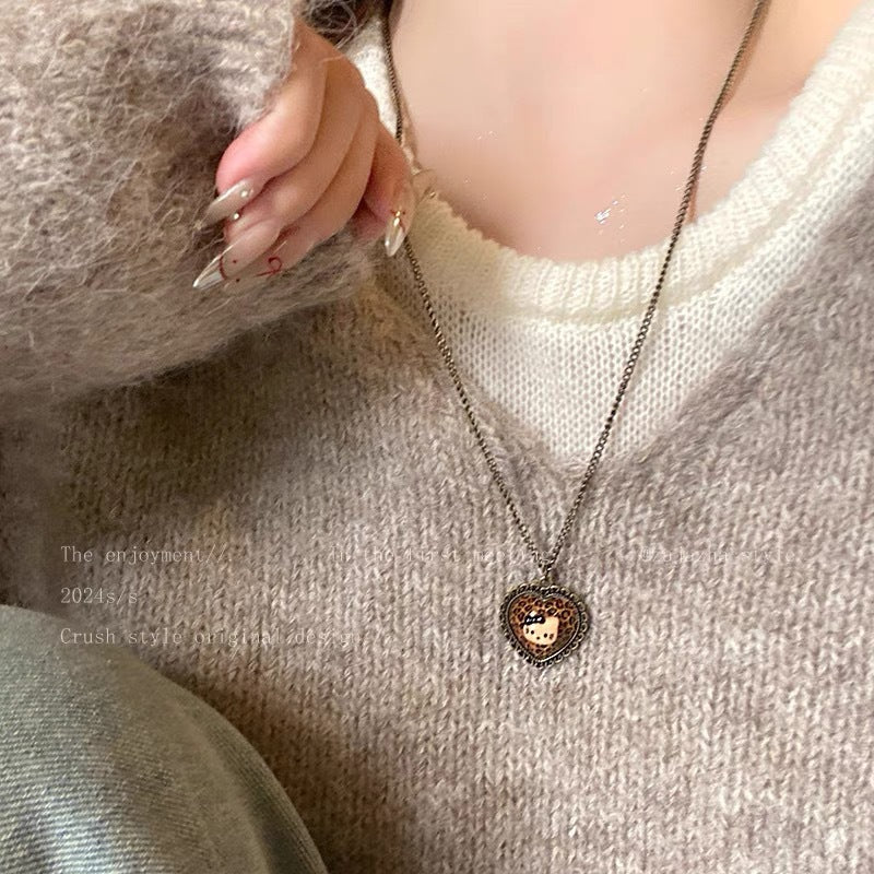 Wholesale Retro leopard print heart shape necklace