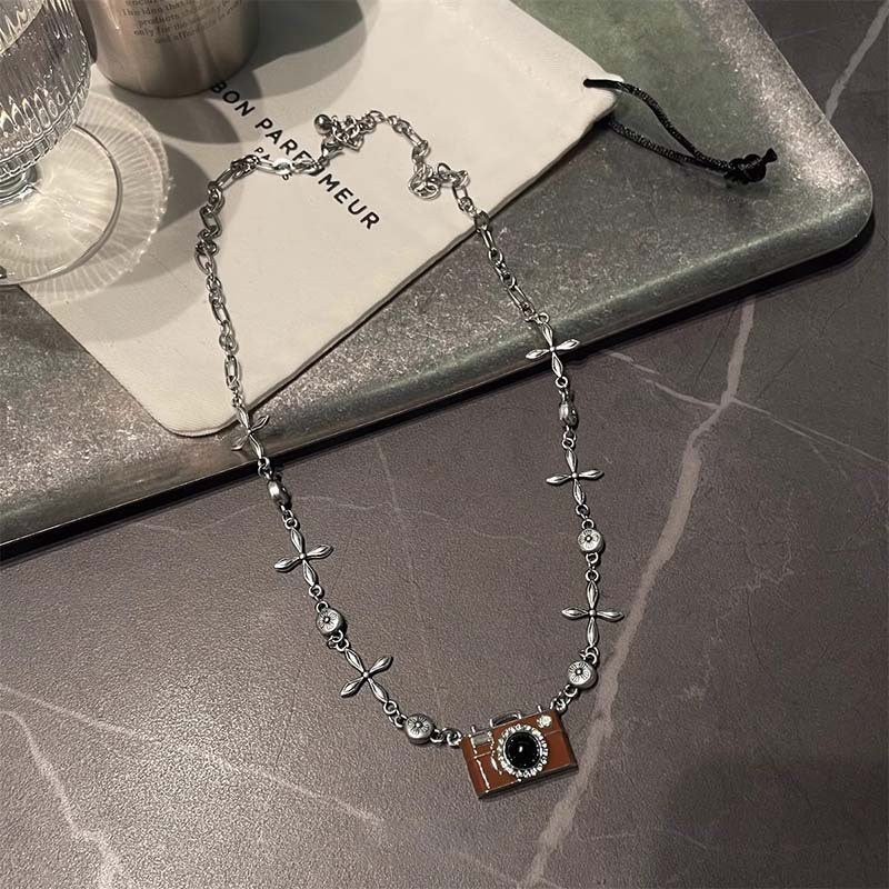Wholesale  Titanium Steel Brown Camera Pearl Necklace  Light Luxury  Long Chain