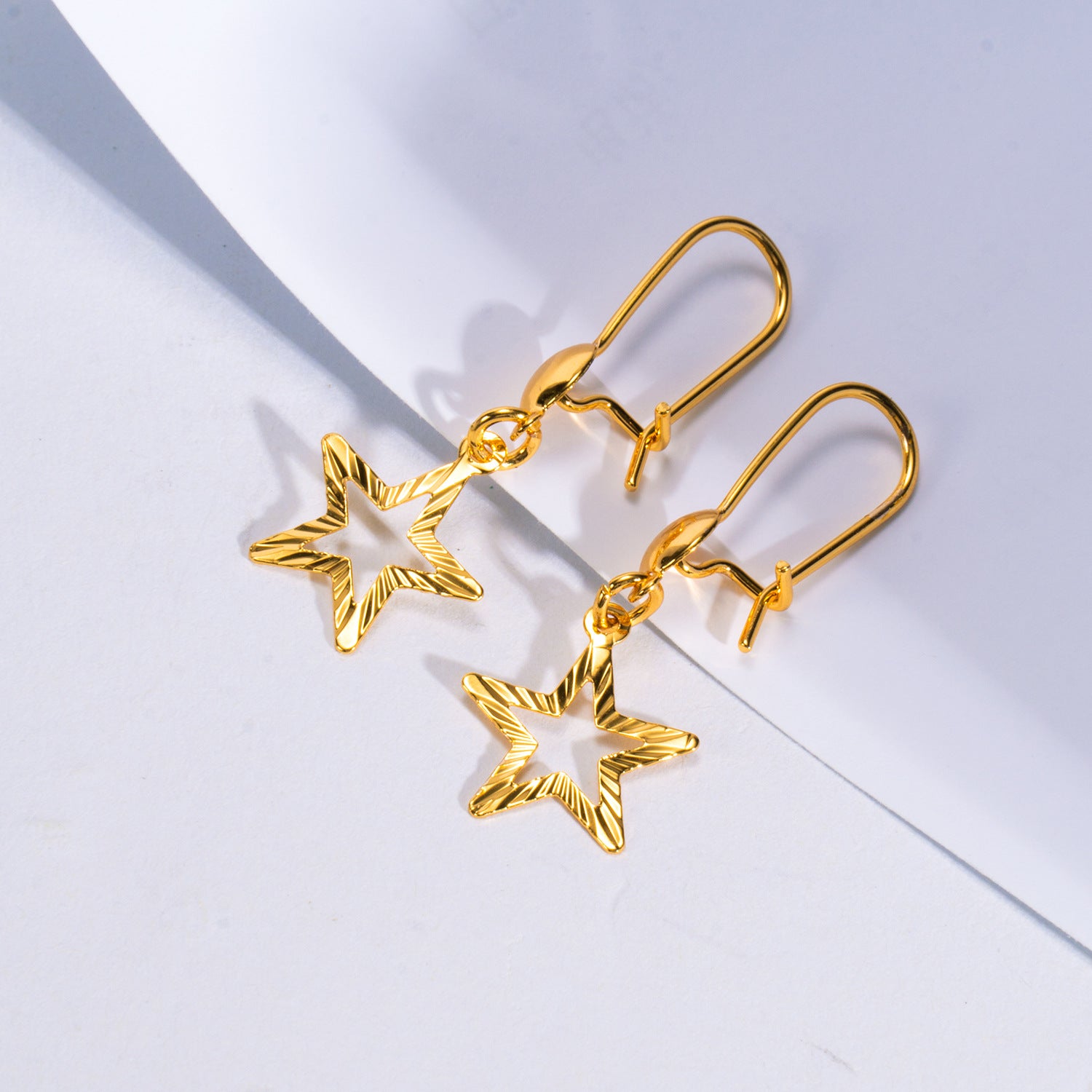 Wholesale Copper five-pointed star pendant earrings