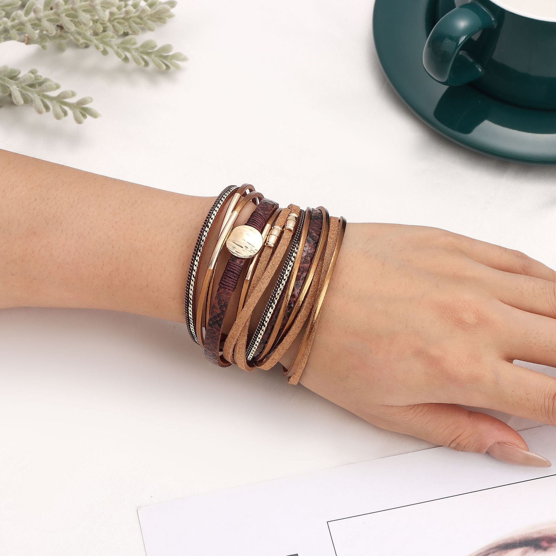 Wholesale Vintage Snakeskin Multi Layer Leather Bracelet Magnetic Clasp Women S Fashion Jewelry Accessory