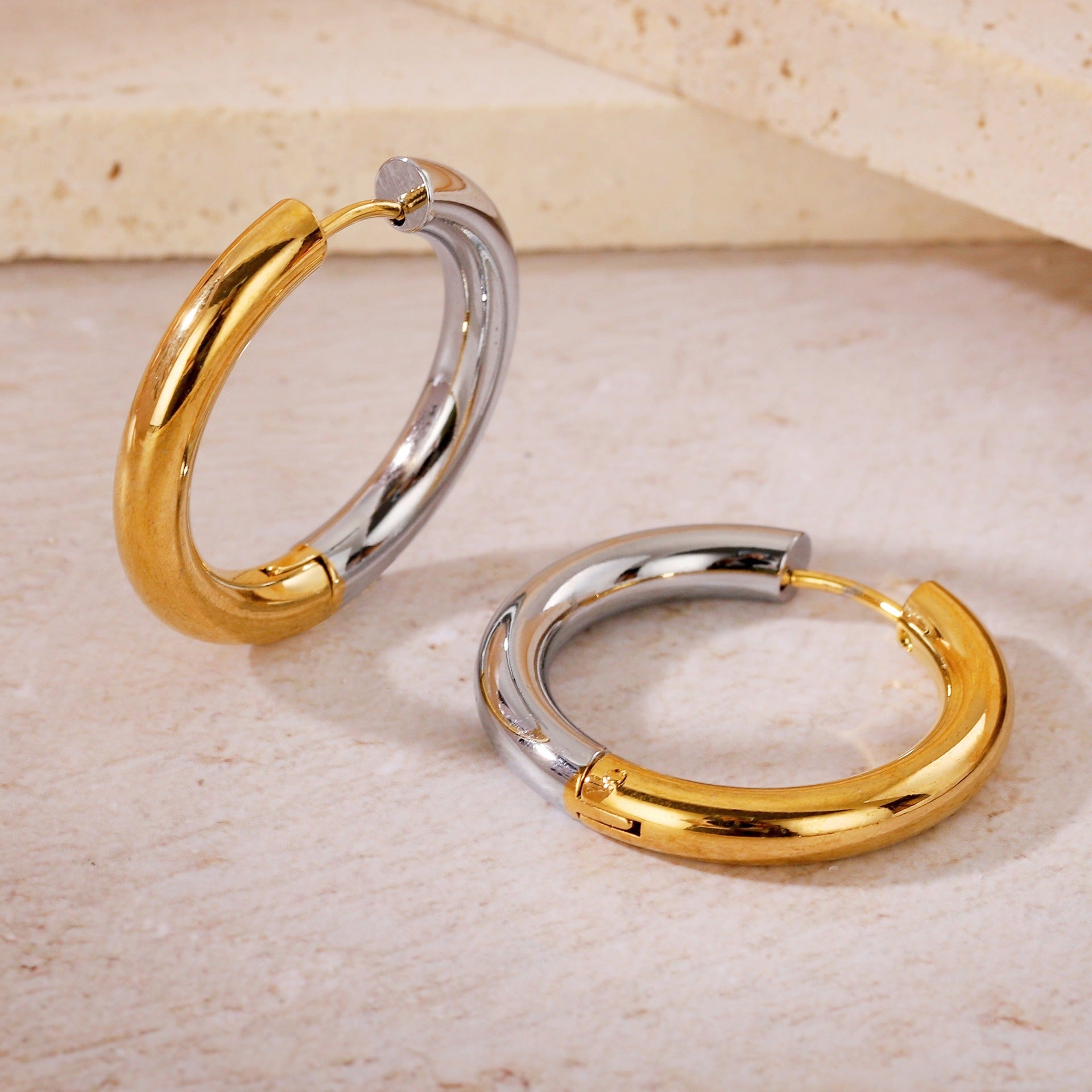 Wholesale Titanium steel hoop earrings