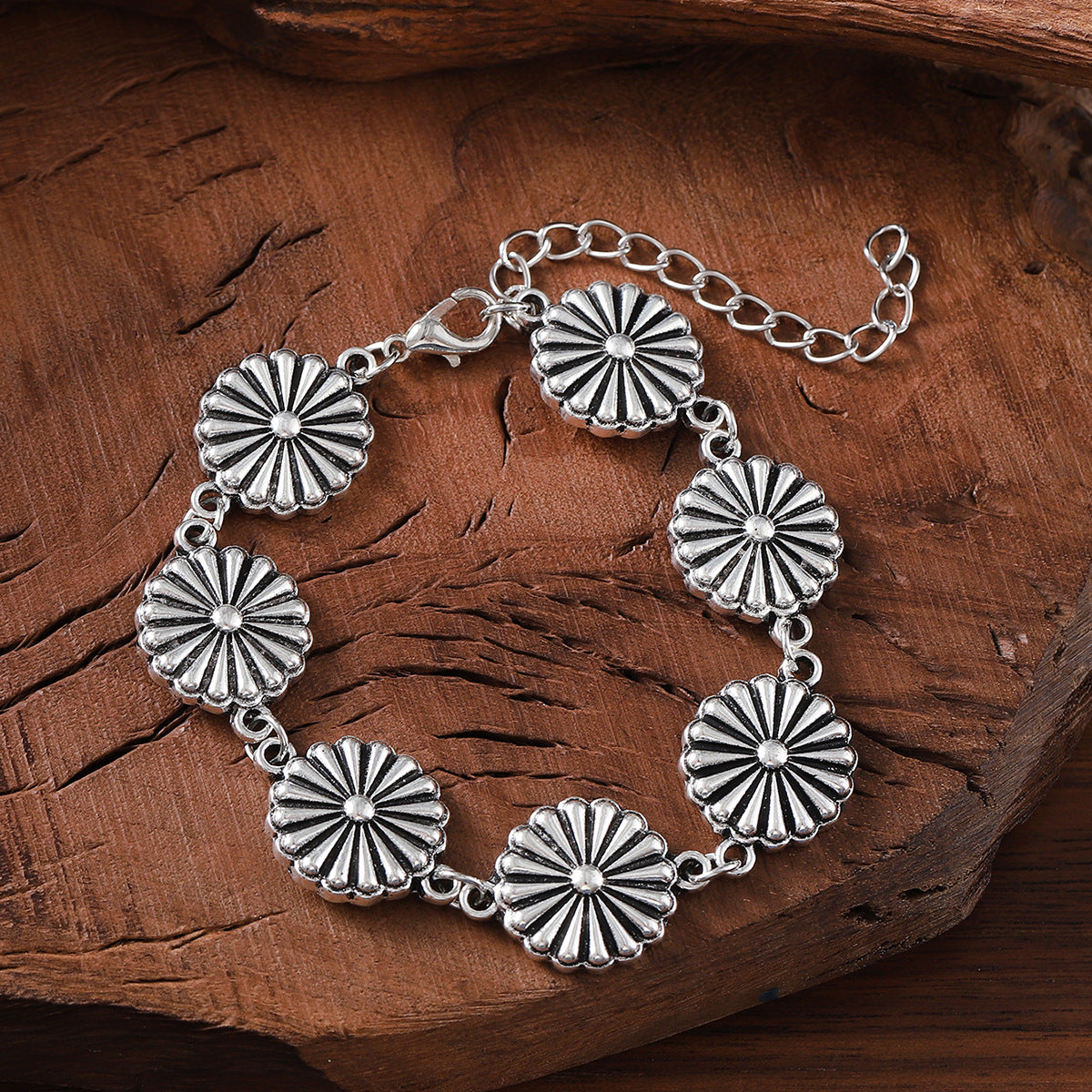 Wholesale Retro Floral Pumpkin Design Zinc Alloy Bracelet And Earrings Set Ethnic Style Jewelry For Everyday Wear And Gift Giving