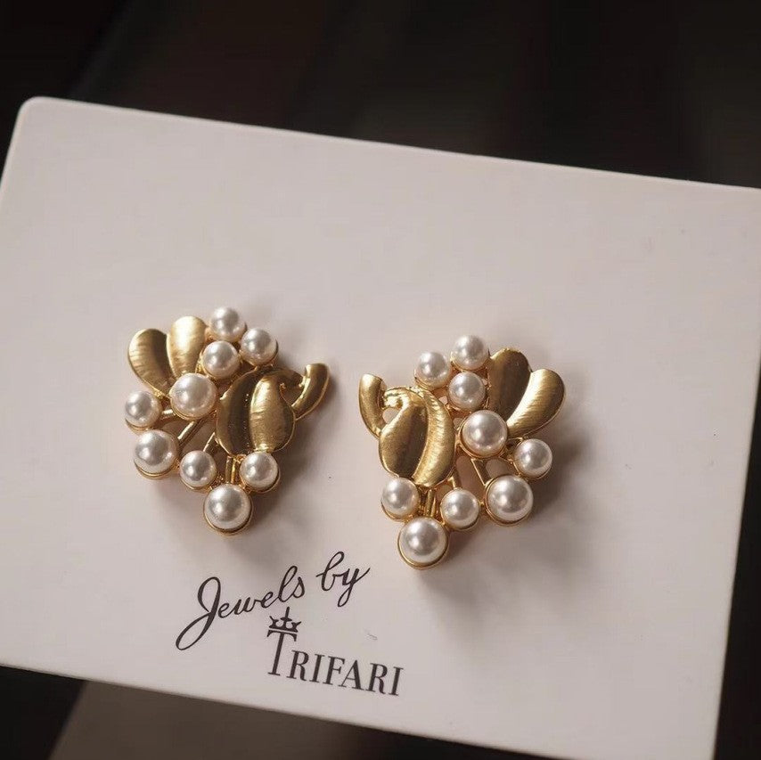 Wholesale Retro Palace Style Ginkgo Leaf Pearl Necklace Party Wear Jewelry Accessory Boutique Resale
