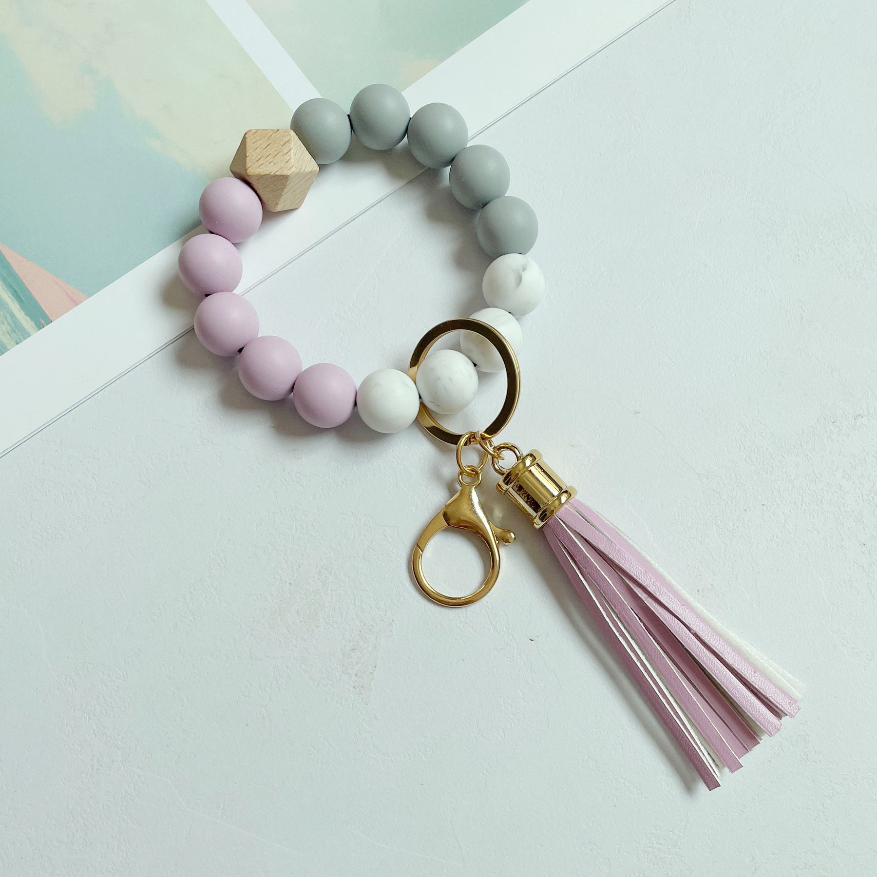 Wholesale Silicone Beads Bracelet Wooden Beads Leopard Print Cow Print Wristlet Keychain ACC-KC-Jinz001