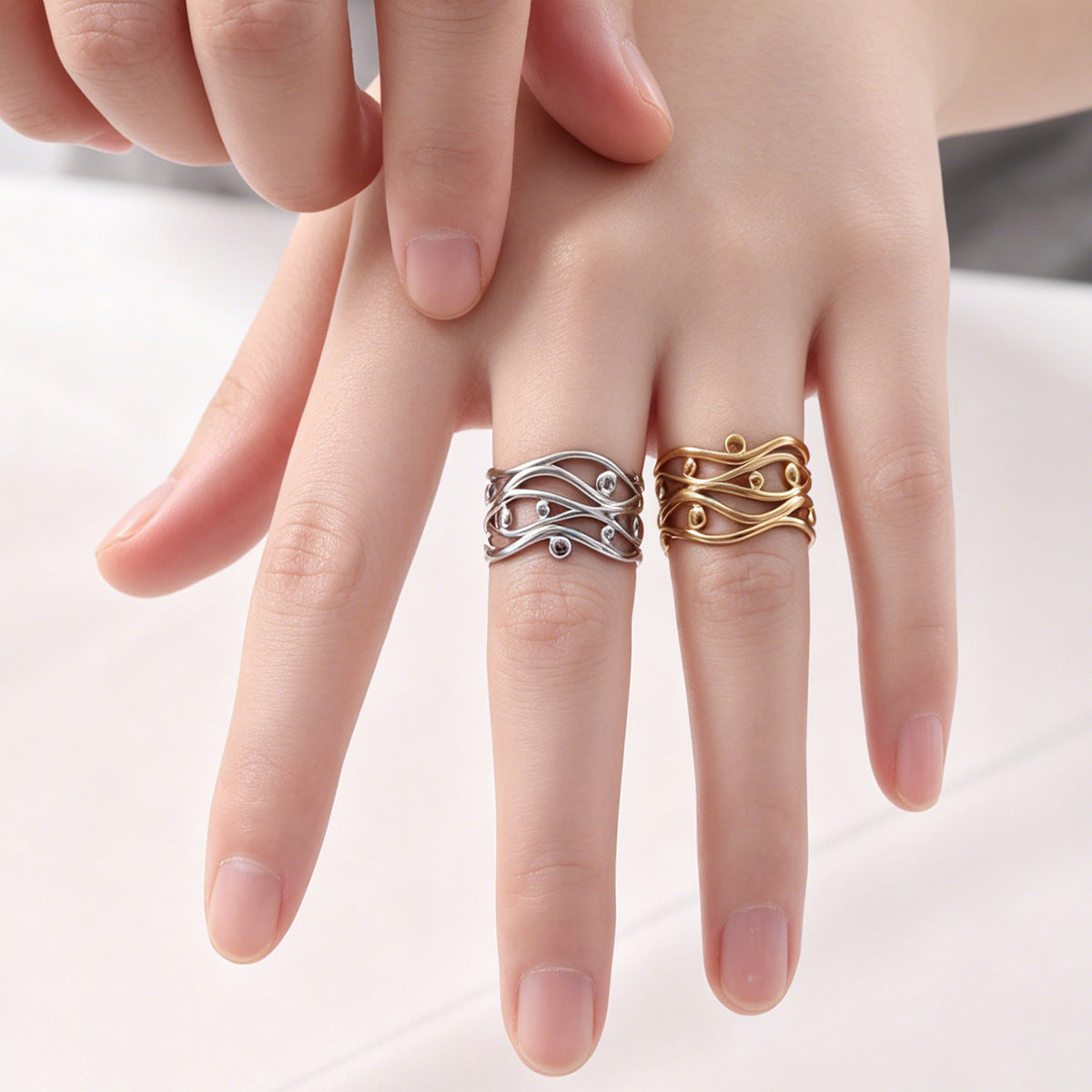 Wholesale Gold-Plated Geometric Open Rings Minimalist Stainless Steel Jewelry Accessory for Daily Wear