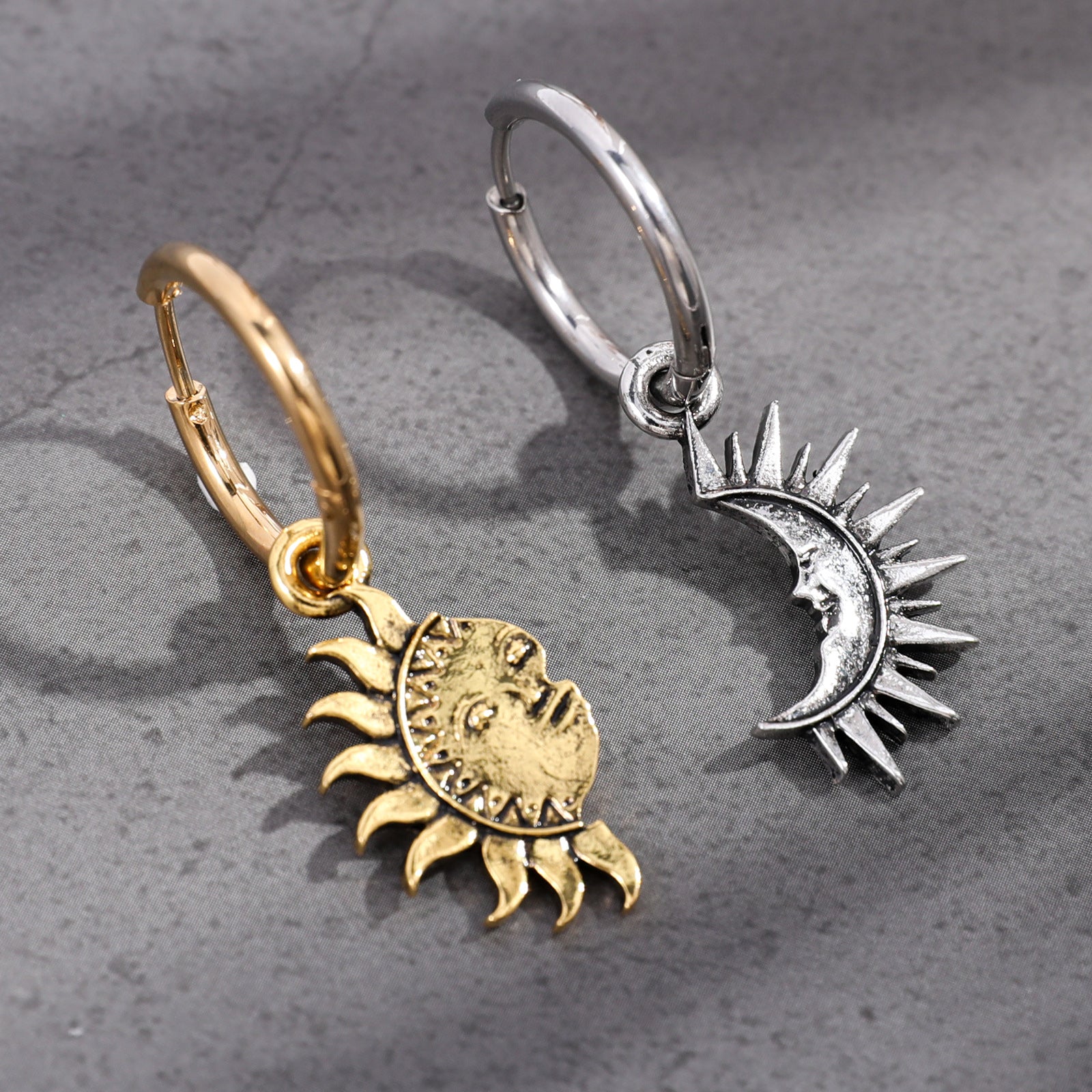 Wholesale  sun moon asymmetric couple earrings