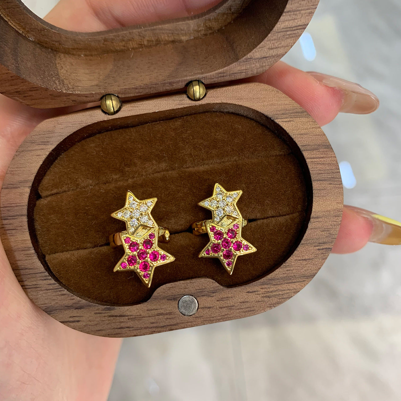 Wholesale Gemini ring light luxury  irregular star non-pierced earrings