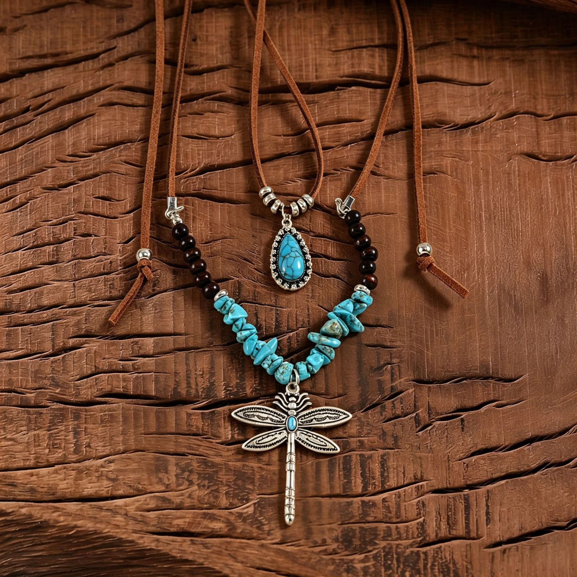 Wholesale Vintage Silver Bohemian Dragonfly Necklace with Turquoise Inlay Fashion Jewelry Accessory