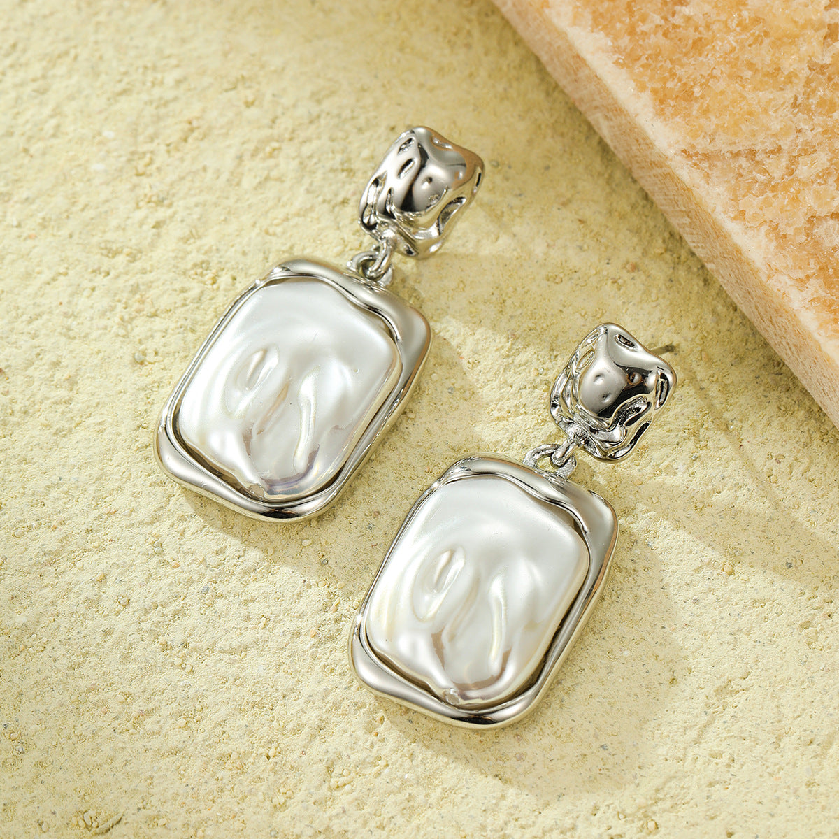 Wholesale stainless steel baroque pearl geometric pendant luxury high-end earrings