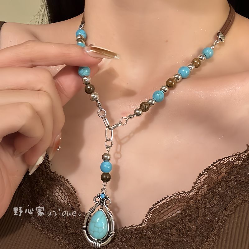Wholesale Pine Stone Turquoise Color Beaded Necklace Bohemian Ethnic Women' s Fashion Accessory