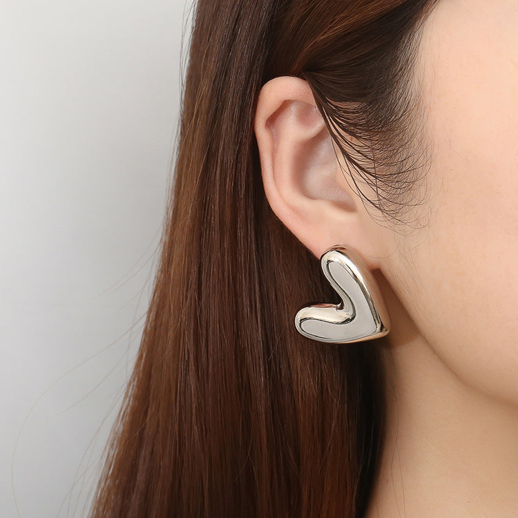 Wholesale Heart-Shaped Hollow Stainless Steel Electroplated Earrings Trendy Jewelry Accessory