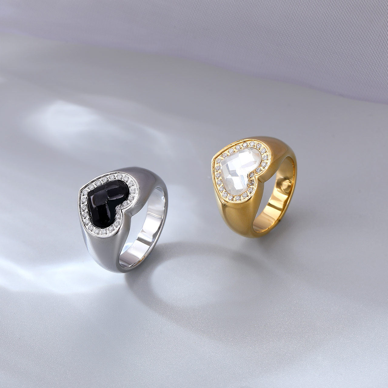 Wholesale Retro Heart-Shaped Titanium Steel Ring