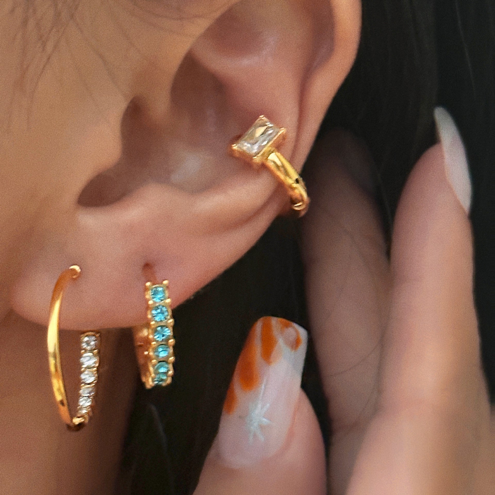 Wholesale Titanium steel full circle inlaid zircon earrings