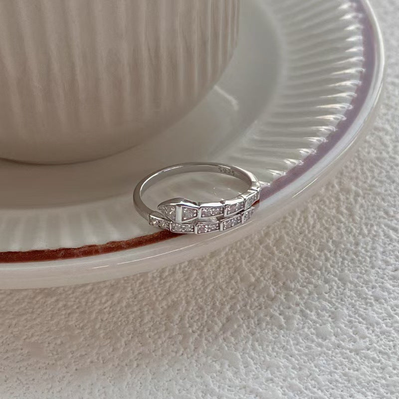 Wholesale S925 Sterling Silver Flash Diamond Snake Ring