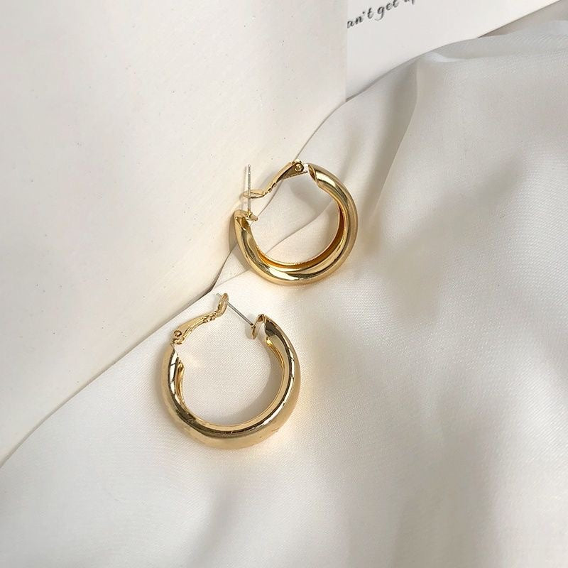 Wholesale  exaggerated large wide metal texture earrings