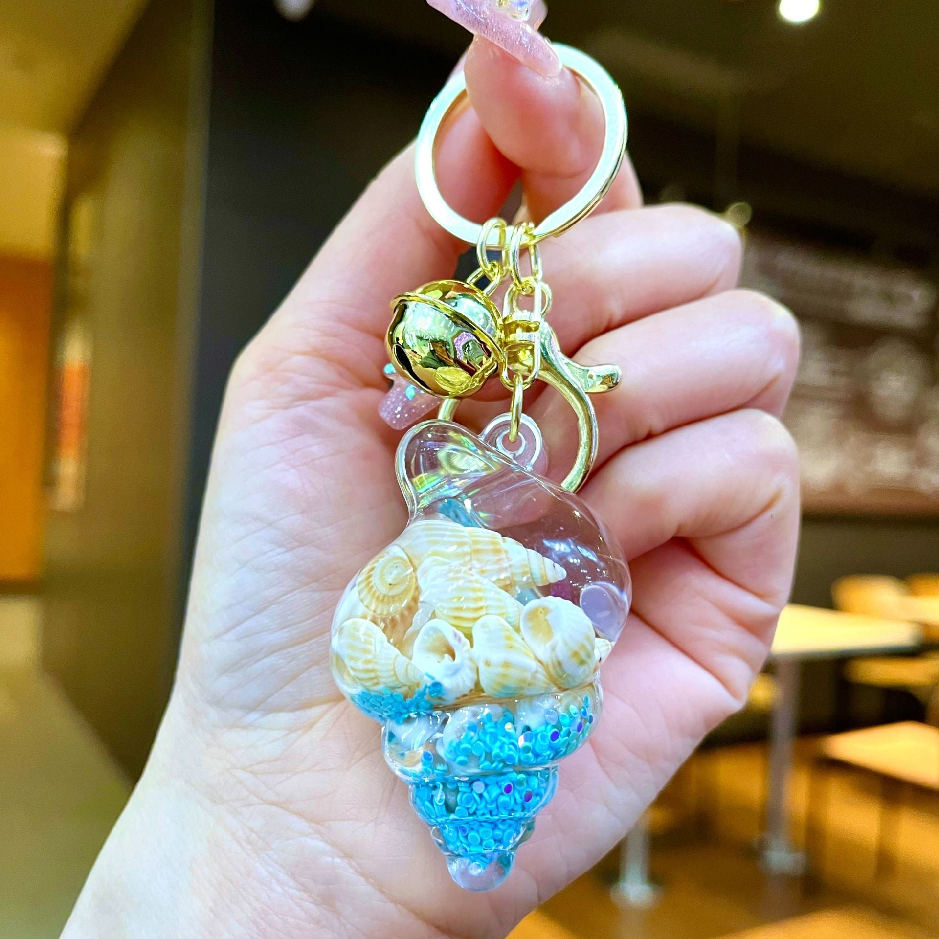 Wholesale Colorful Shell Conch DIY Quicksand Keychain Ocean Pendant Bag Charm Small Gift Accessories