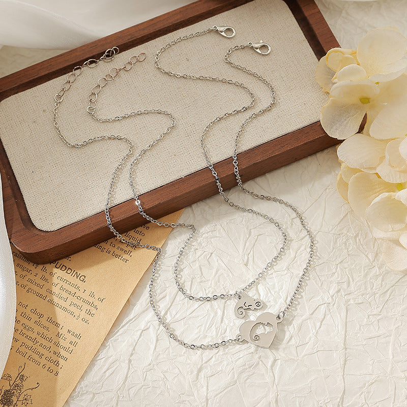 Wholesale Stainless steel necklace animal hollow clavicle chain