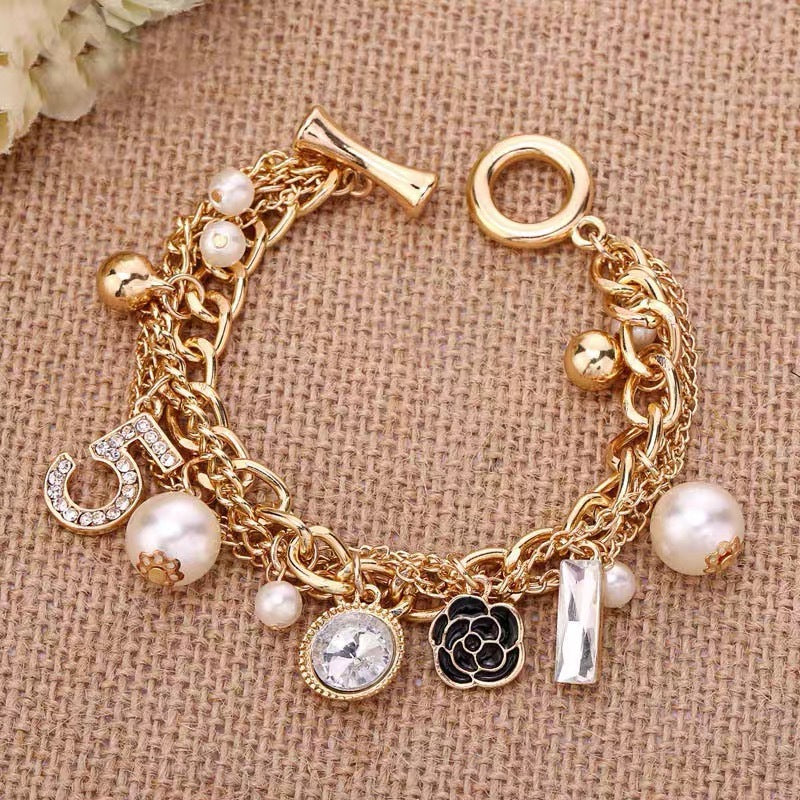 Wholesale Korean Style Multi-Layer Alloy Bracelet with Flower Diamond Pendant - Trendy Fashion Accessory