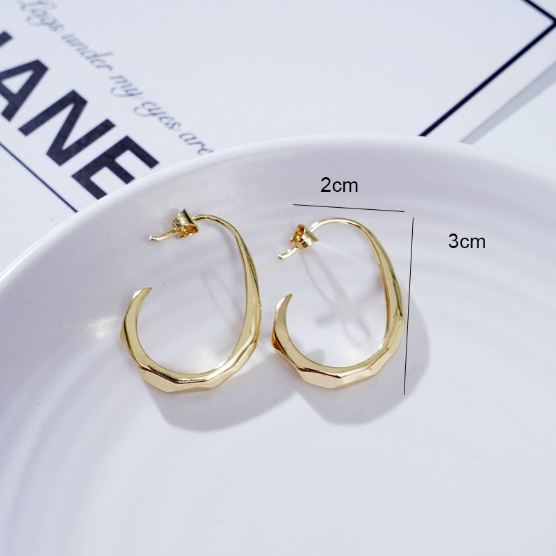 Wholesale French Exaggerated Irregular Gold-Plated Earrings for Women - Boutique Resale Jewelry