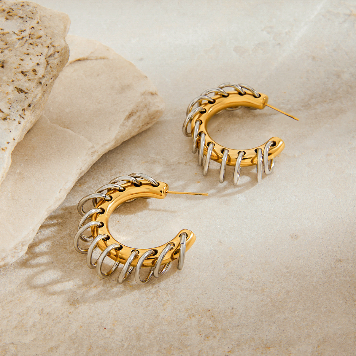 Wholesale Stainless steel  18K gold-plated C- shaped ring circle tassel earrings