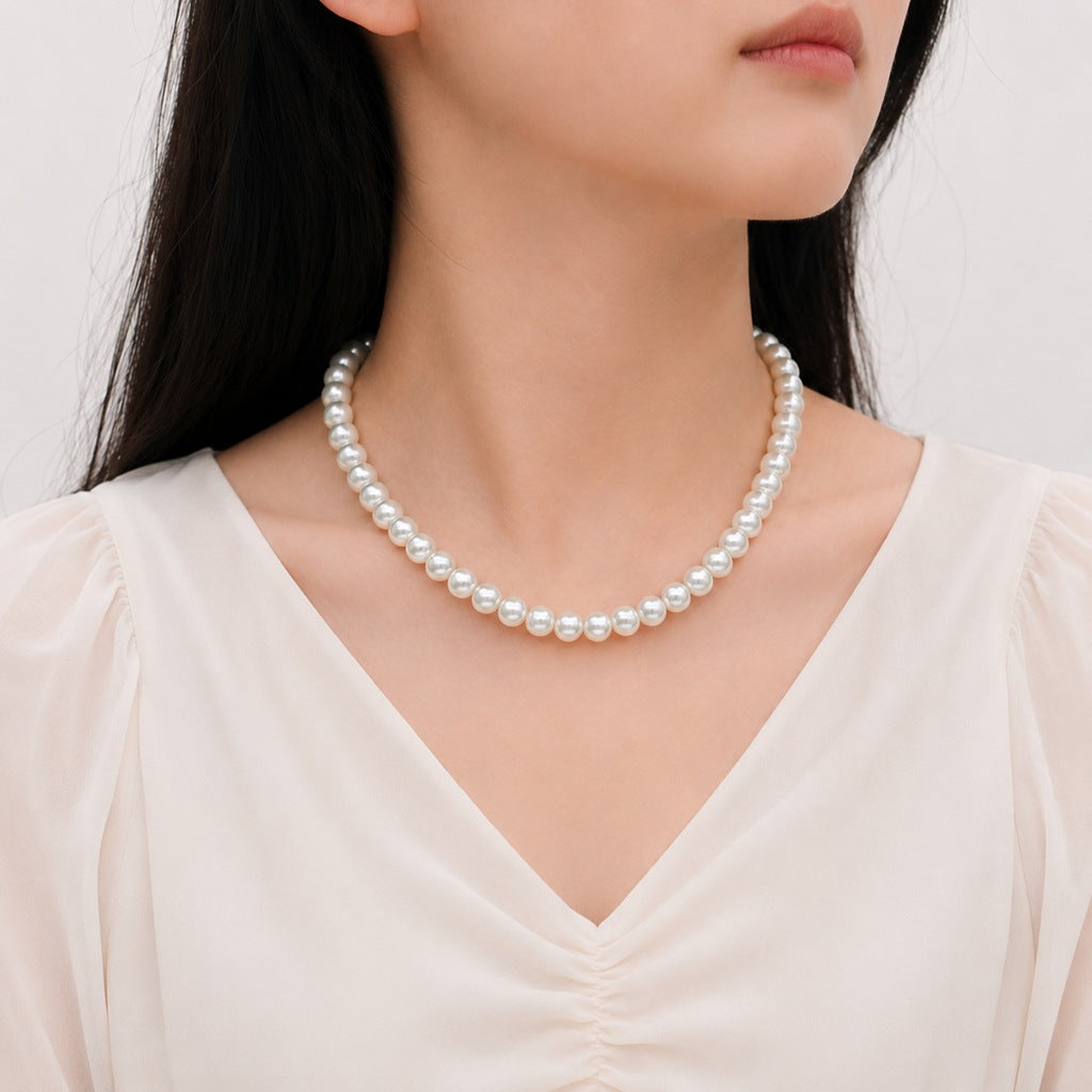 Wholesale Stylish White Faux Pearl Necklace For Women Elegant Cheongsam Collarbone Chain Gift Jewelry Accessory