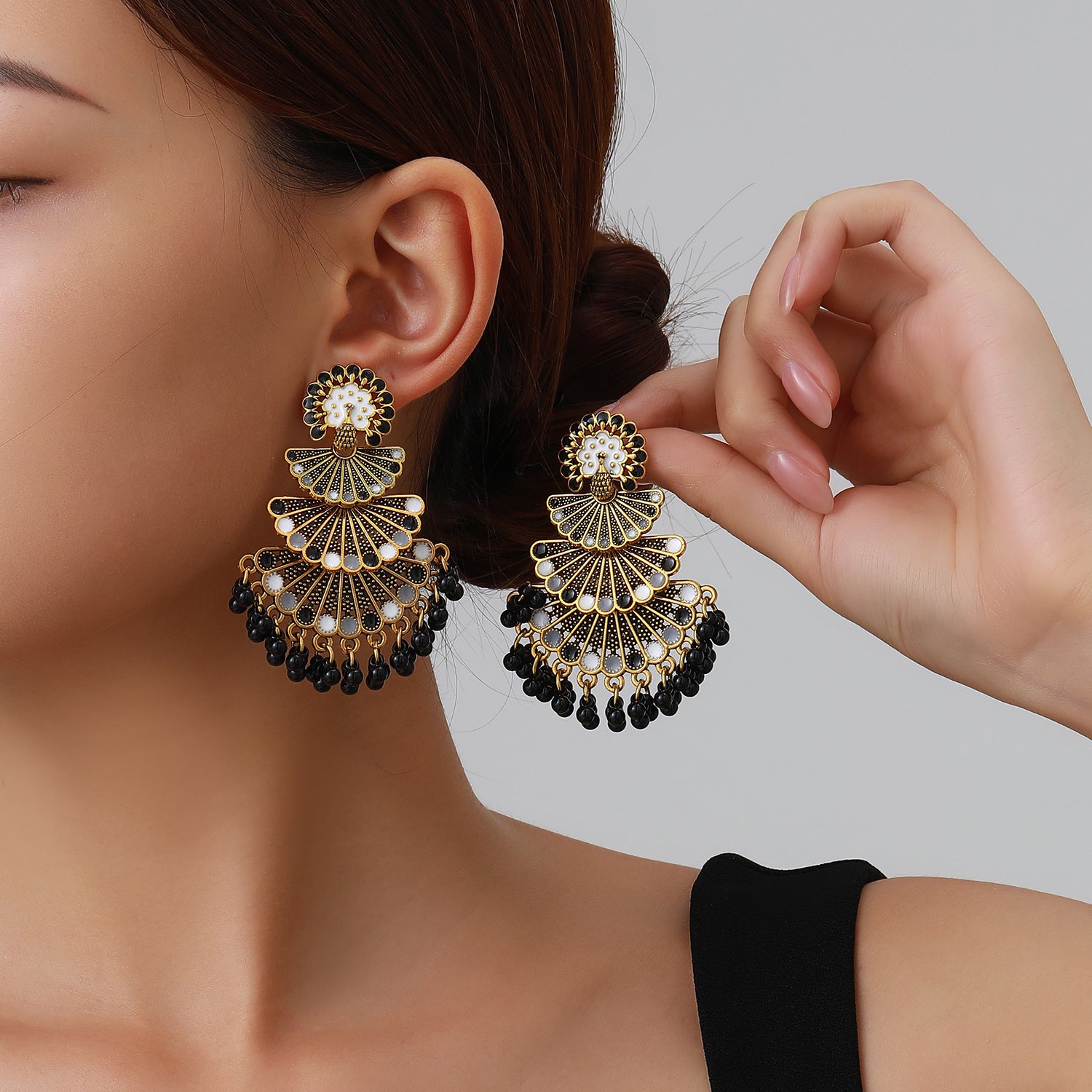 Wholesale Indian Style Peacock Tassel Earrings Colorful Bohemian Beaded Ethnic Fashion Jewelry Accessory Gift