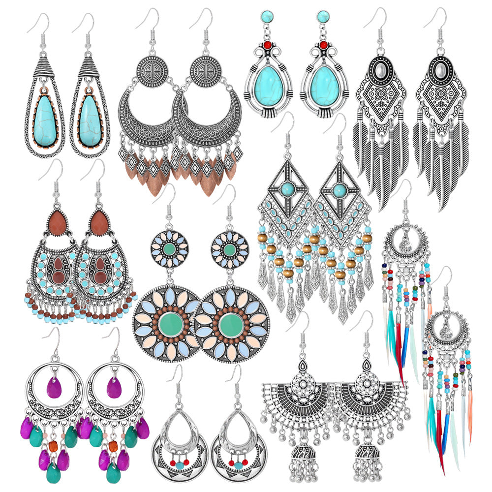 Wholesale Retro Palace Style Geometric Hollow Tassel Earring Set - Trendy Fashion Accessory for Everyday Wear
