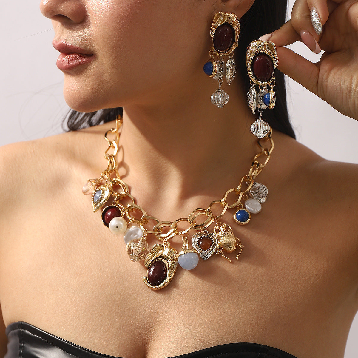 Wholesale retro pearl gem pendant earrings