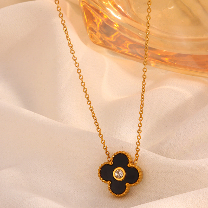 Wholesale Trendy Titanium Steel Four Leaf Clover Pendant Necklace For Women Black Snake Bone Chain Boutique Resale Jewelry Accessory
