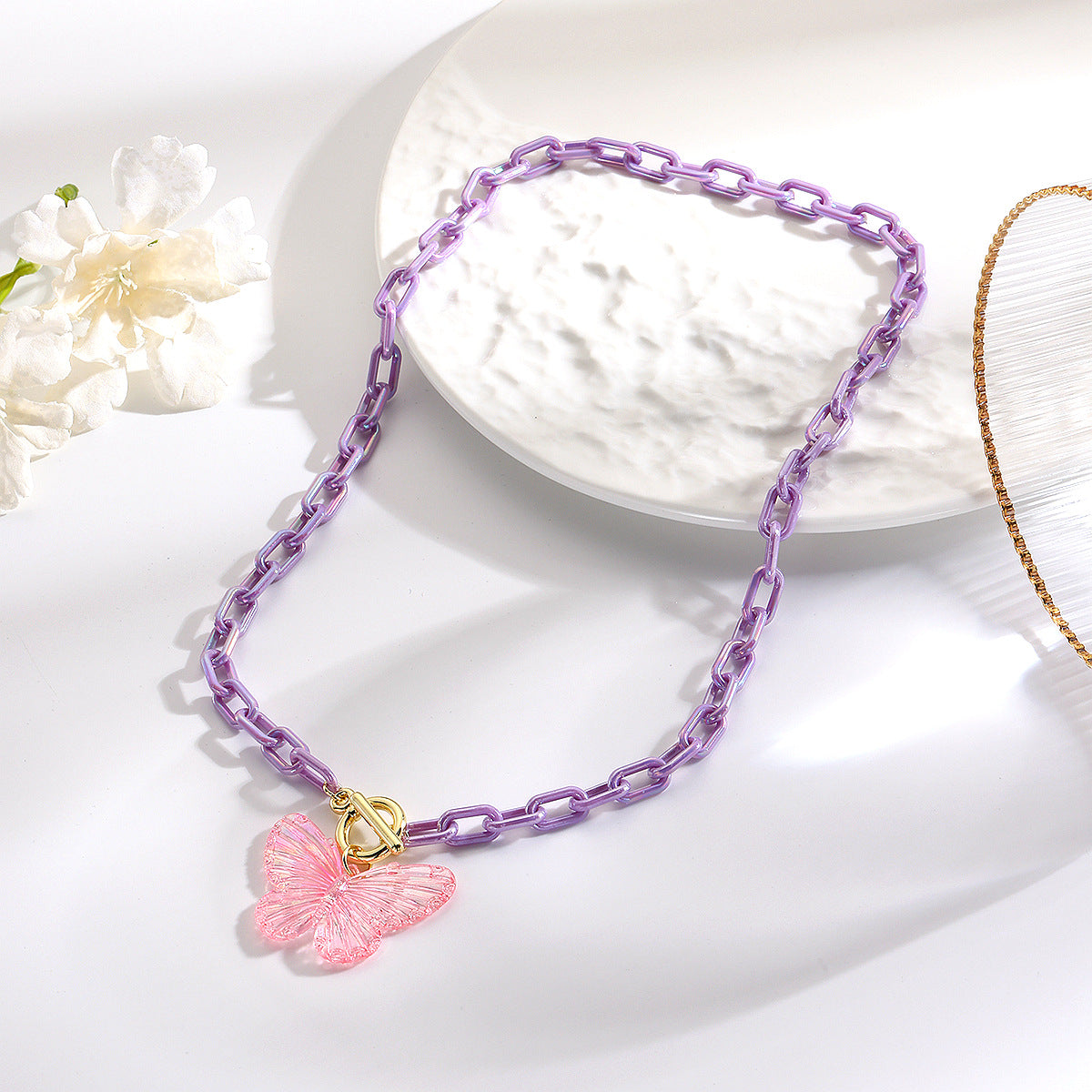 Wholesale  Resin Acrylic Butterfly Necklace