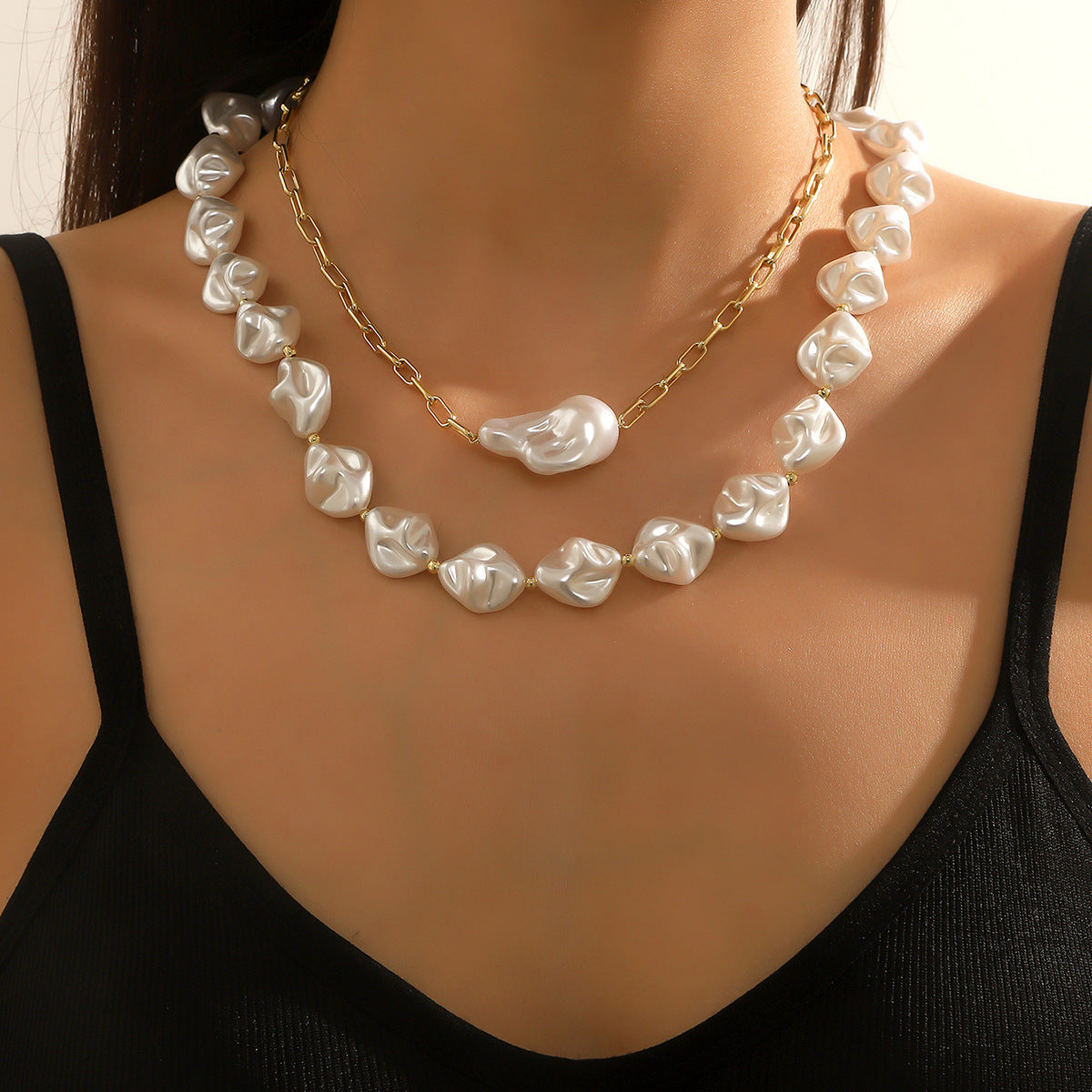 Wholesale Multi-Layered Baroque Imitation Flat Pearl Necklace Light Luxury and High-End Pearl Necklace for Women