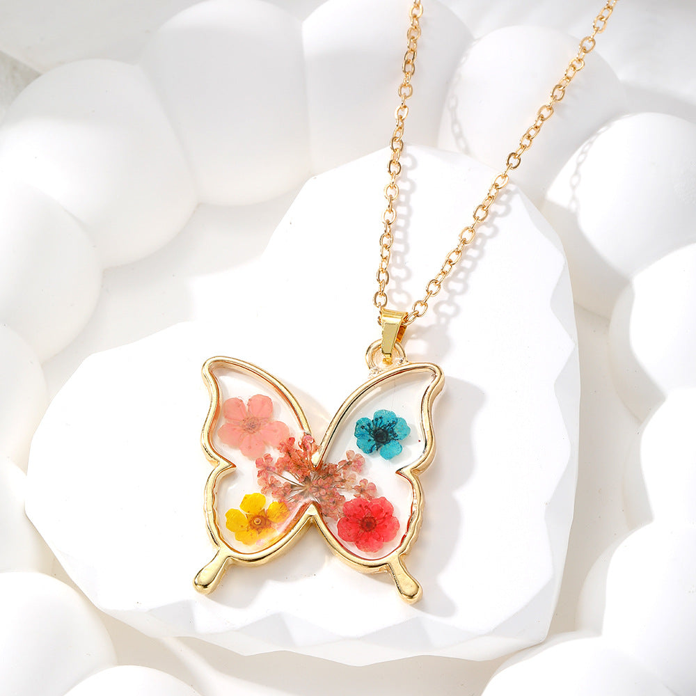 Wholesale Resin Dried Flower Butterfly Pendant Necklace Boutique Resale