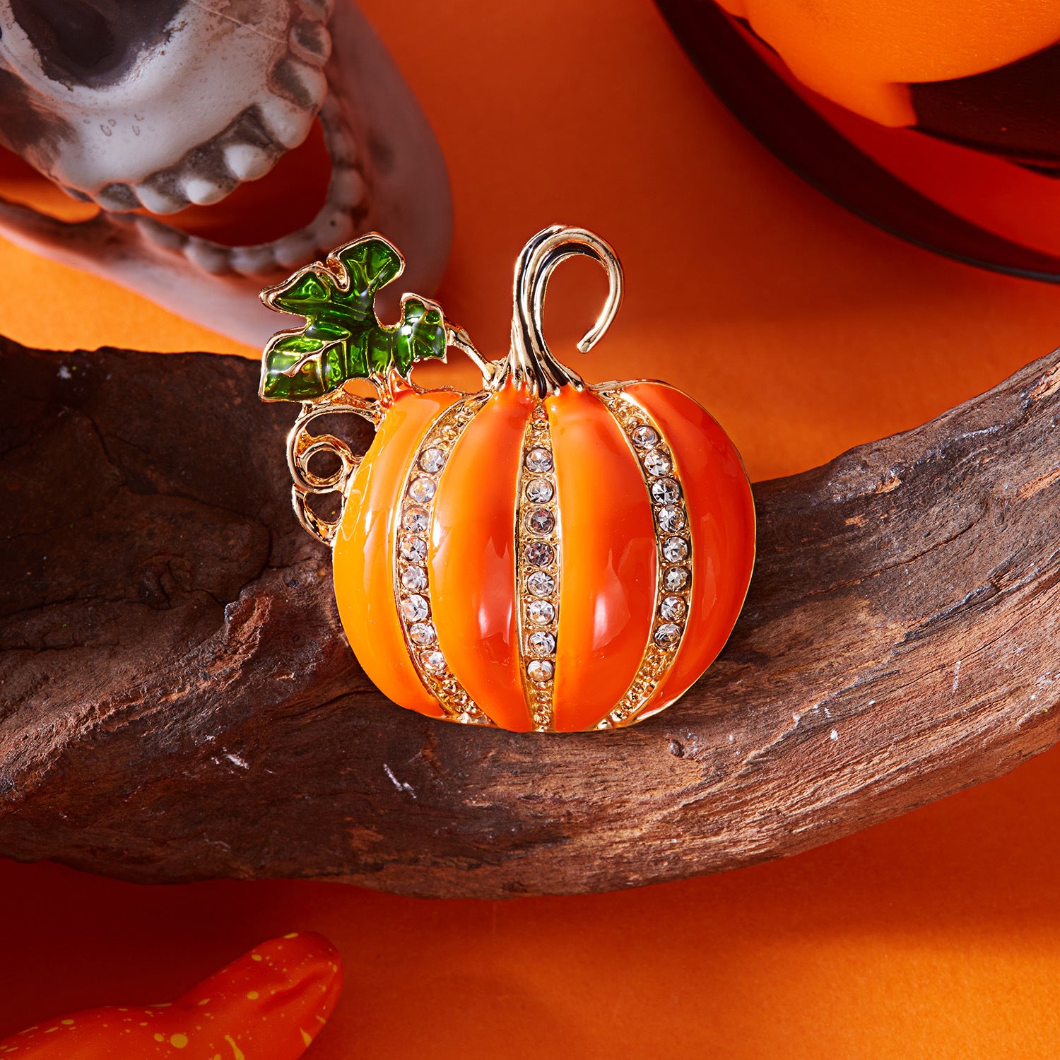 Wholesale  witch hat demon pumpkin brooch