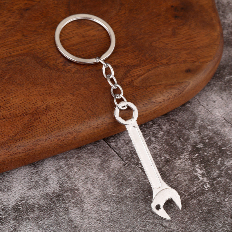Wholesale Tool keychain metal creative wrench screwdriver hammer keychain