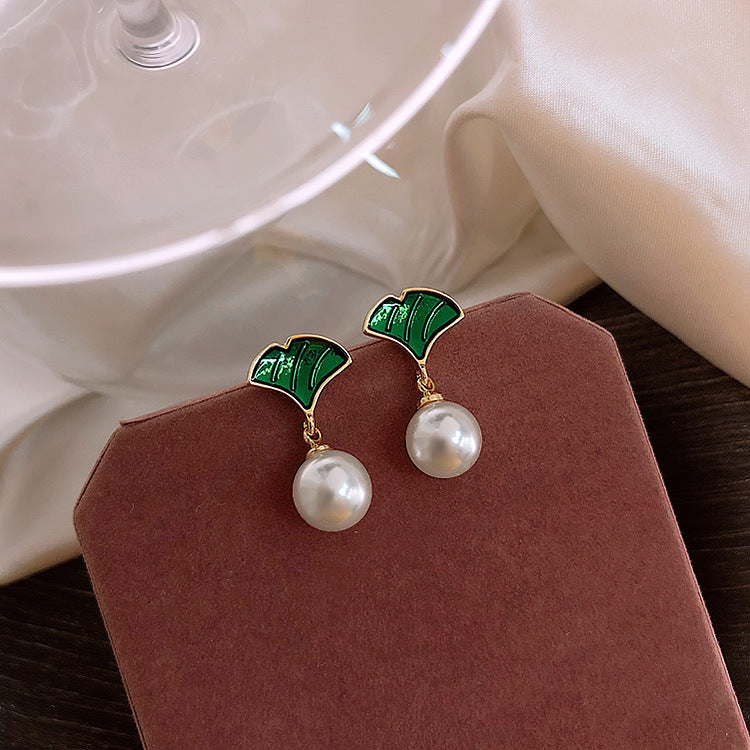 Wholesale S925 silver needle  green leaf pearl earrings