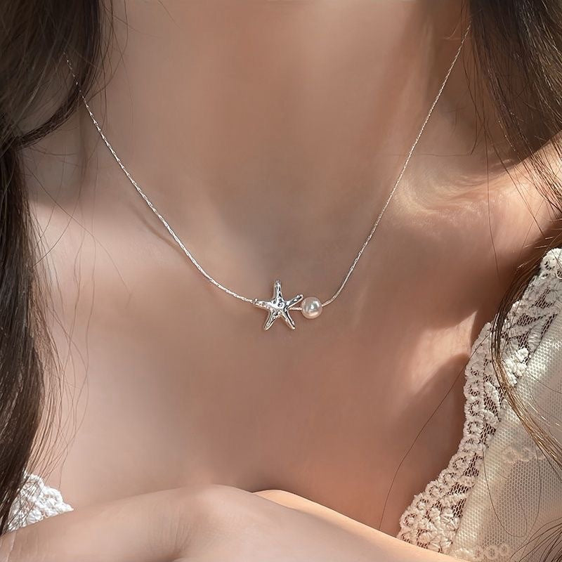 Wholesale Trendy Lucky Star Alloy Pendant Collarbone Necklace Fashion Jewelry Gift For Women Boutique Resale