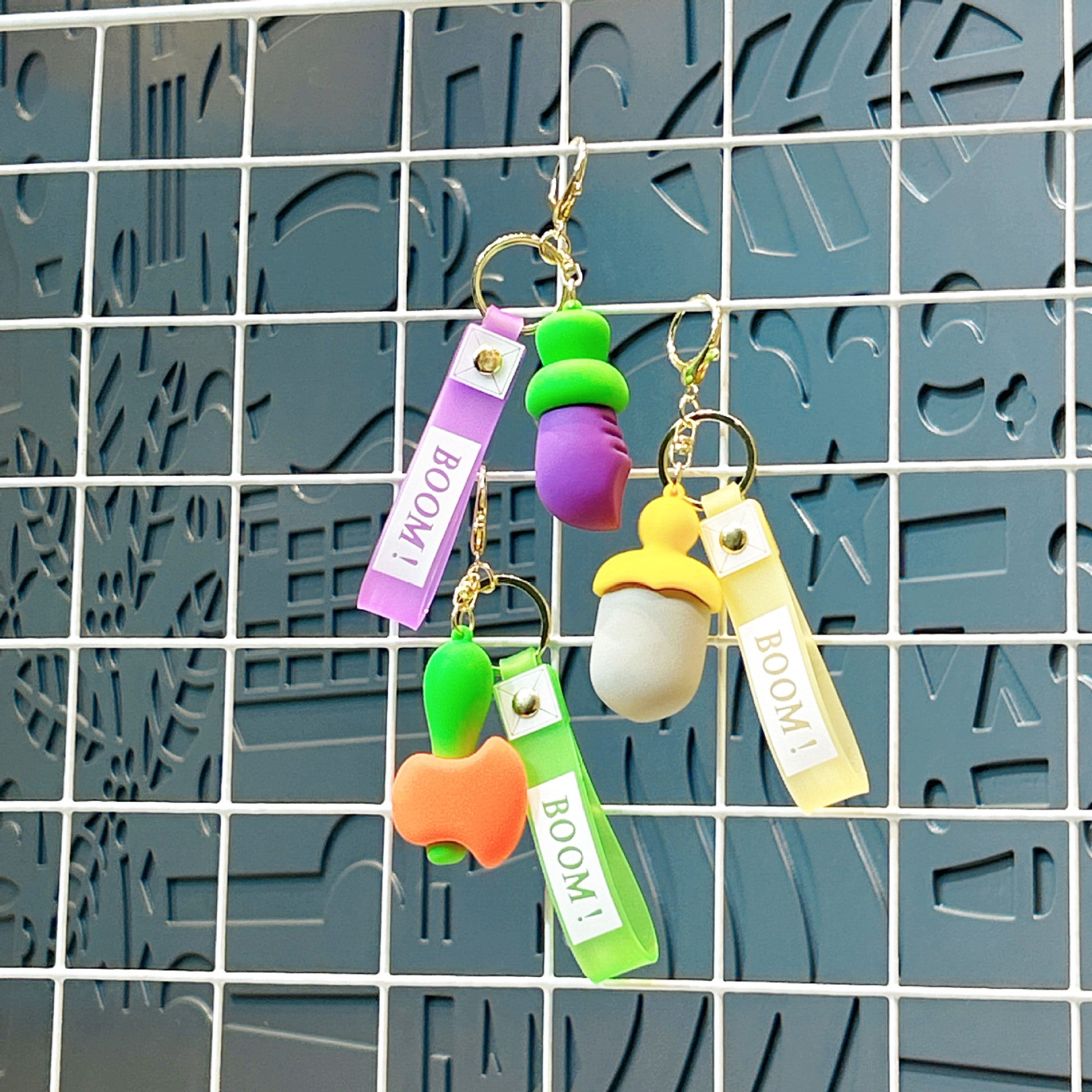 Wholesale Cartoon Mini Cute Carrot Knife Silicone Keychain ACC-KC-JuCai004