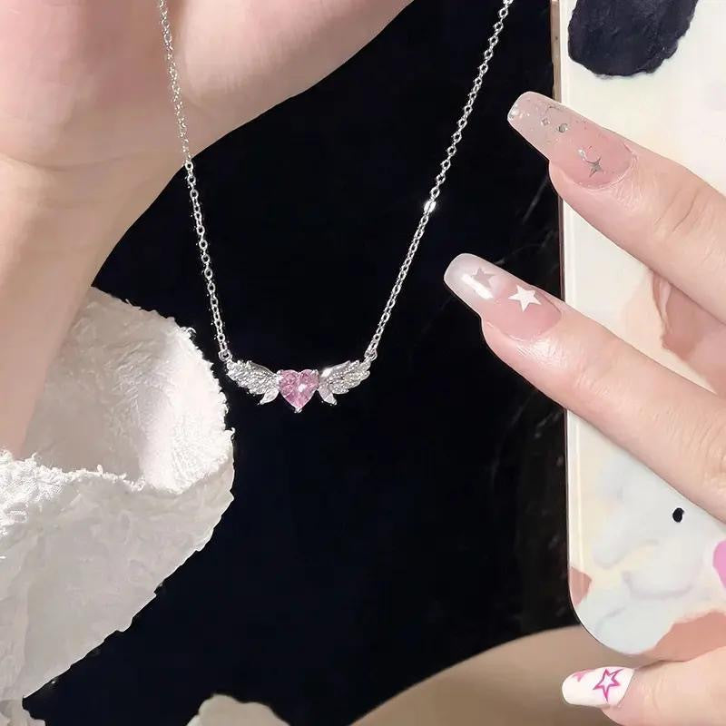 Wholesale Chic Angel Wings Pink Heart Pendant Necklace For Women Cute Collarbone Chain Everyday Gift