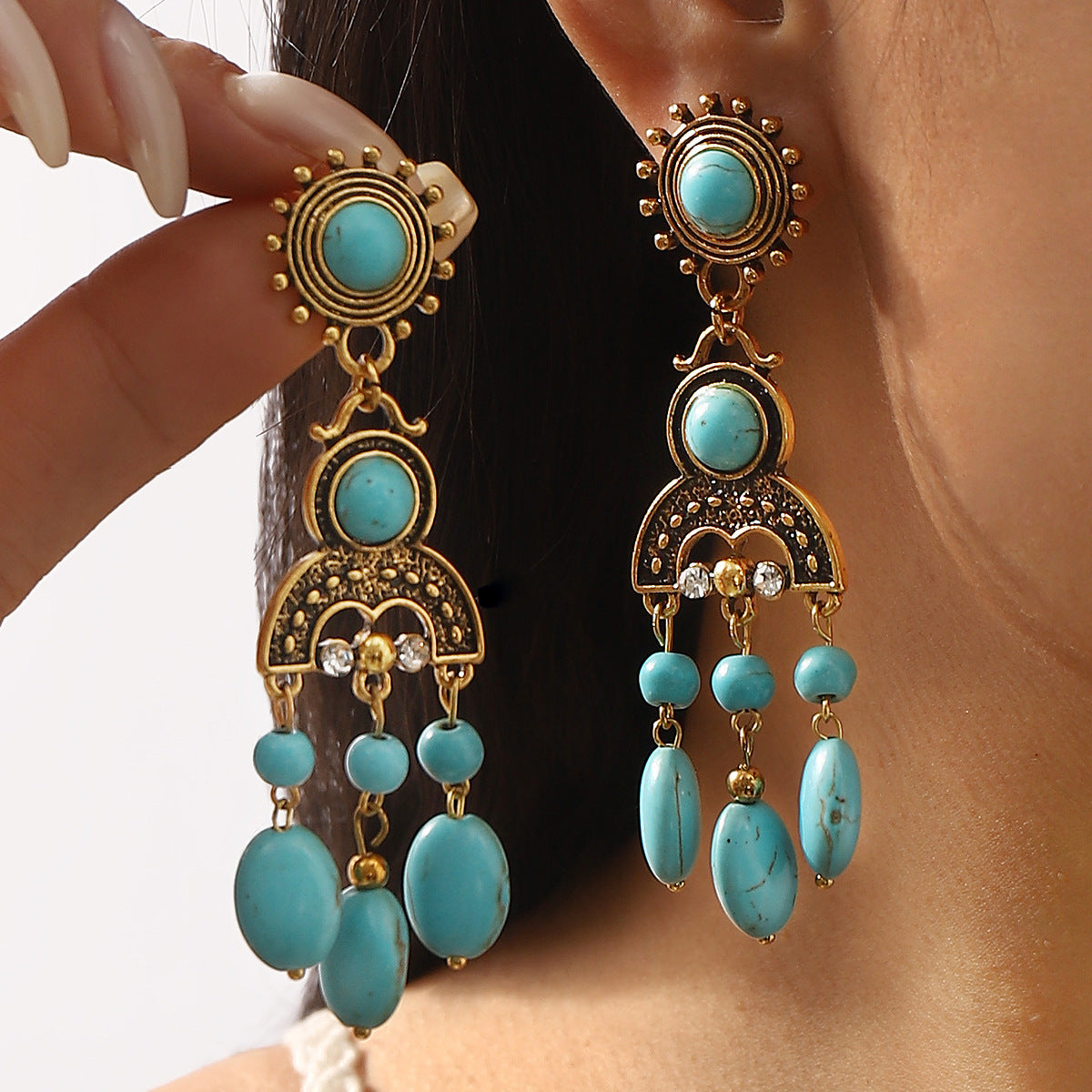 Wholesale  Ethnic Style Turquoise Tassel Earrings Personalized Retro Elegant Palace Style Earrings Earrings