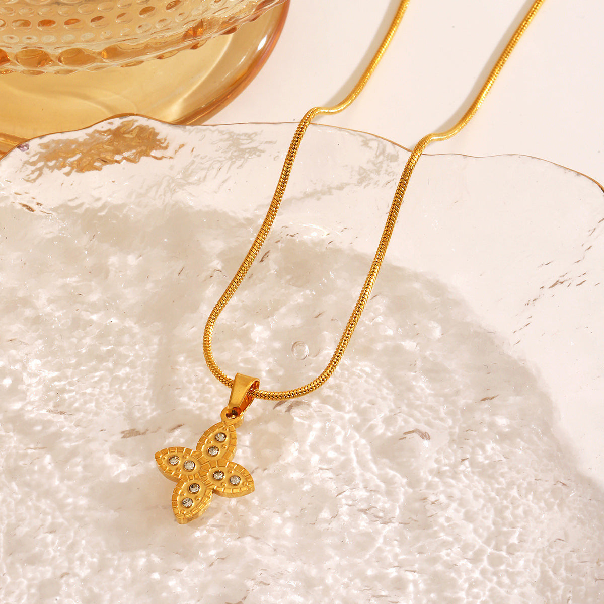 Wholesale rhinestone inlaid stainless steel geometric necklace