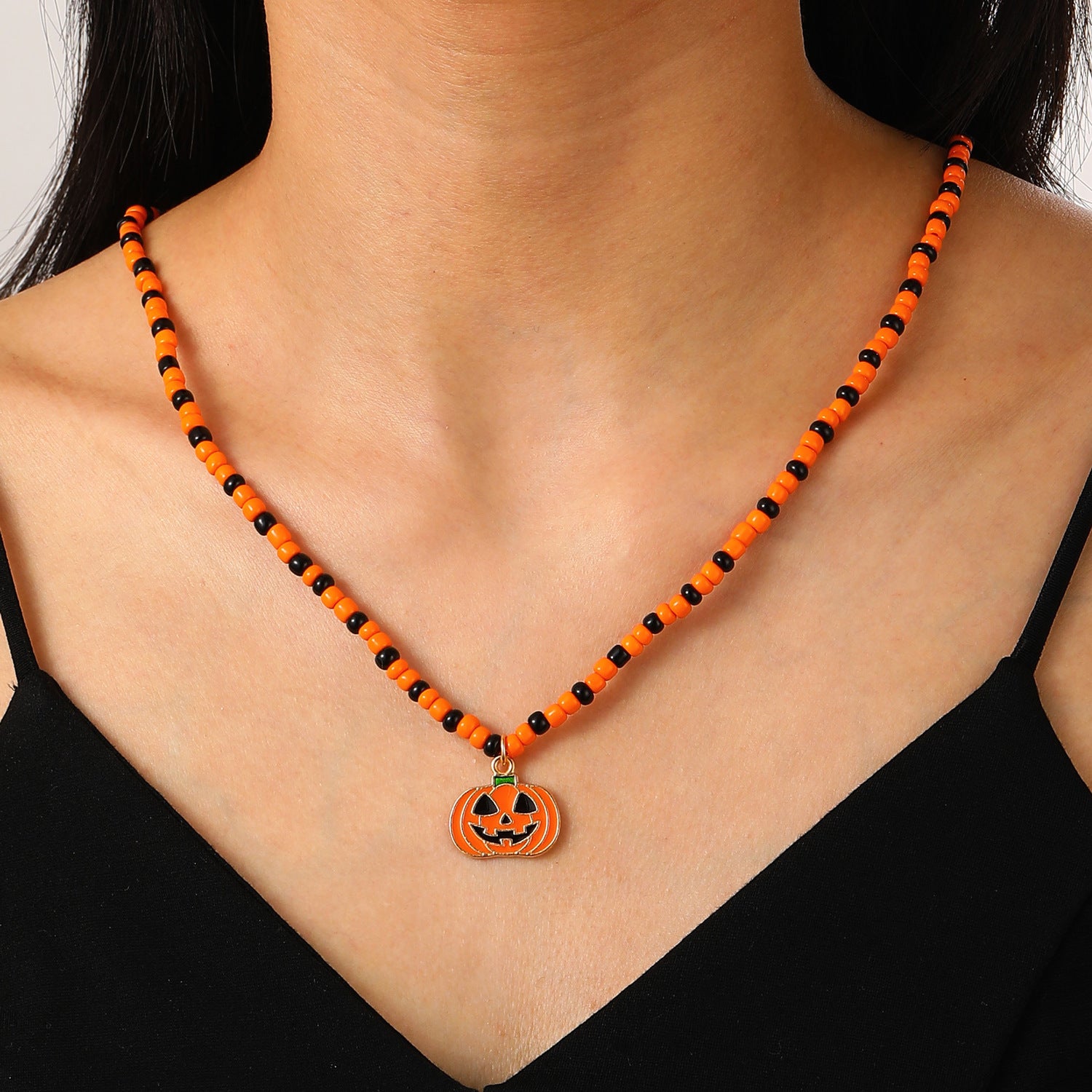 Wholesale Gothic  Skull Rice Bead Necklace,  Alloy Handmade Bead Chain,  Fashion Accessory for Resale